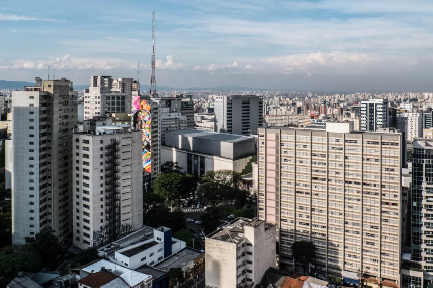 Covid-19 altera rotina em condomínios e impõe desafio aos síndicos